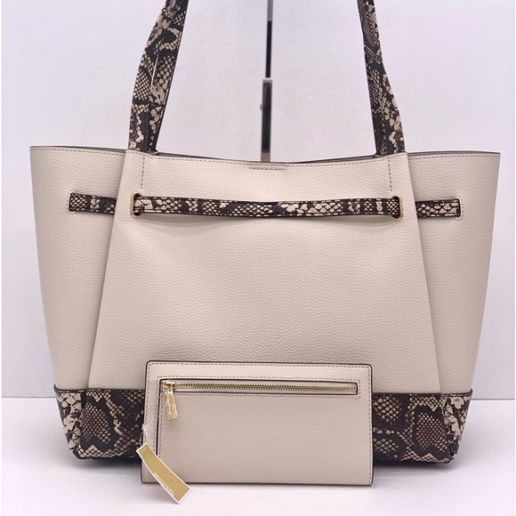 Michael Kors Reed Large Tote Bag And Wallet Set - Picture 2 of 13